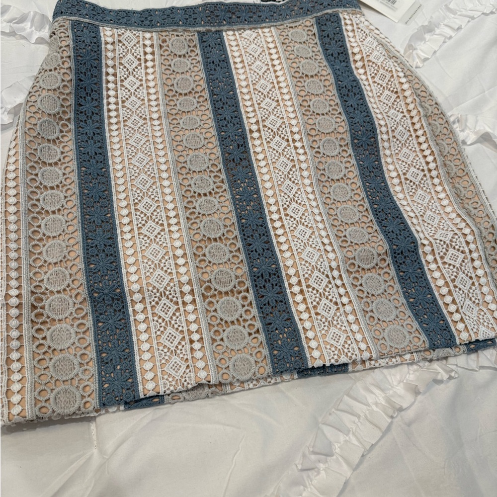 Endless Rose Blue and White Lace Pencil Skirt - Picture 2 of 8